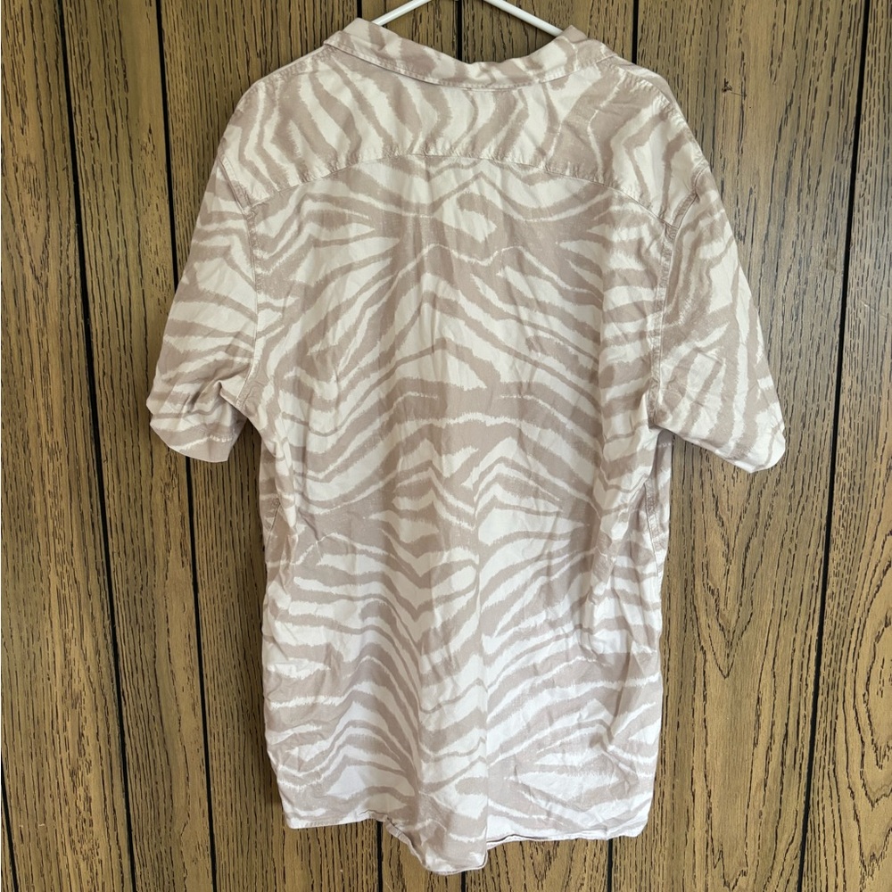 Banana Republic Taupe and Cream Abstract Print Shirt - Picture 2 of 3